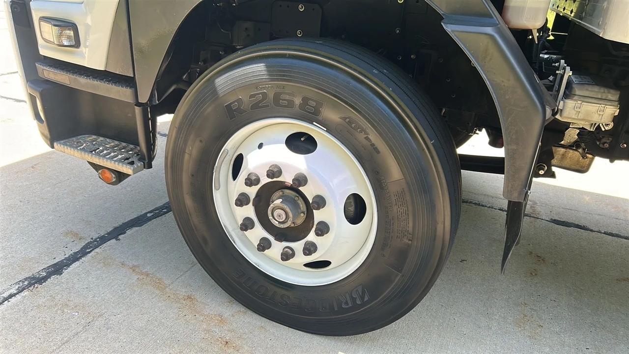 Isuzu Trucks FTR  2019