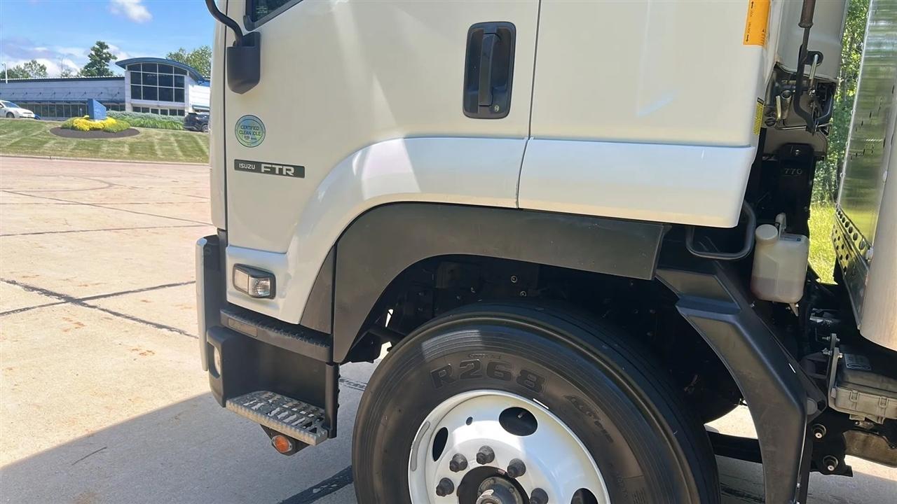 Isuzu Trucks FTR  2019