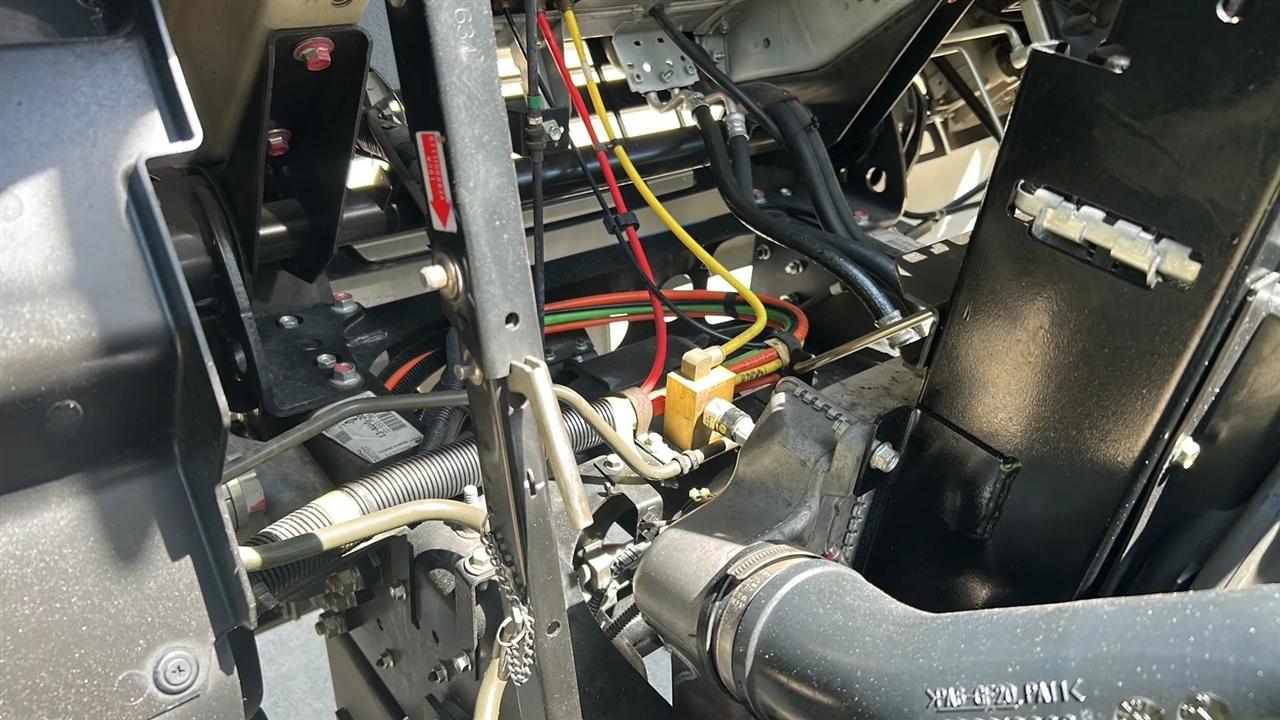 Isuzu Trucks FTR  2019