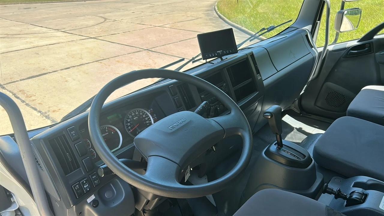 Isuzu Trucks FTR  2019