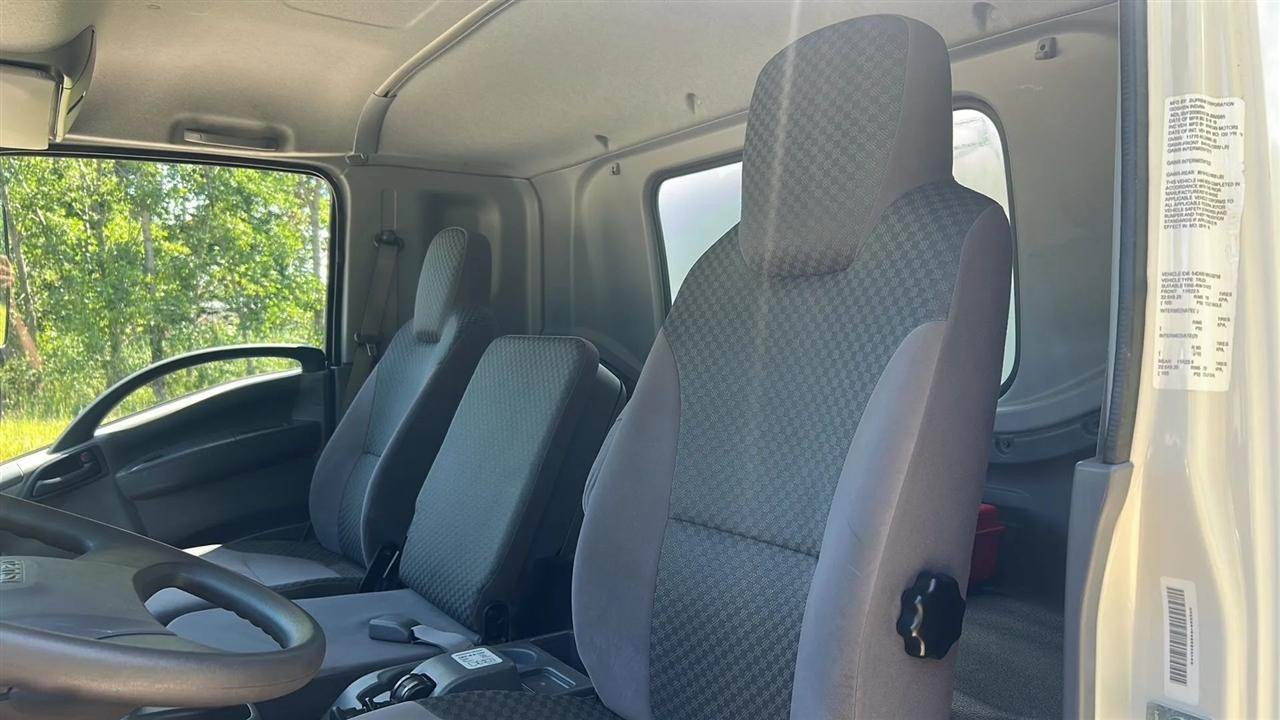 Isuzu Trucks FTR  2019