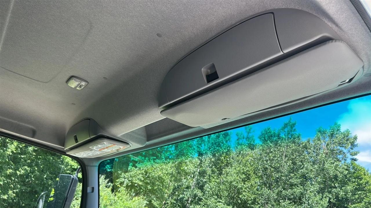 Isuzu Trucks FTR  2019