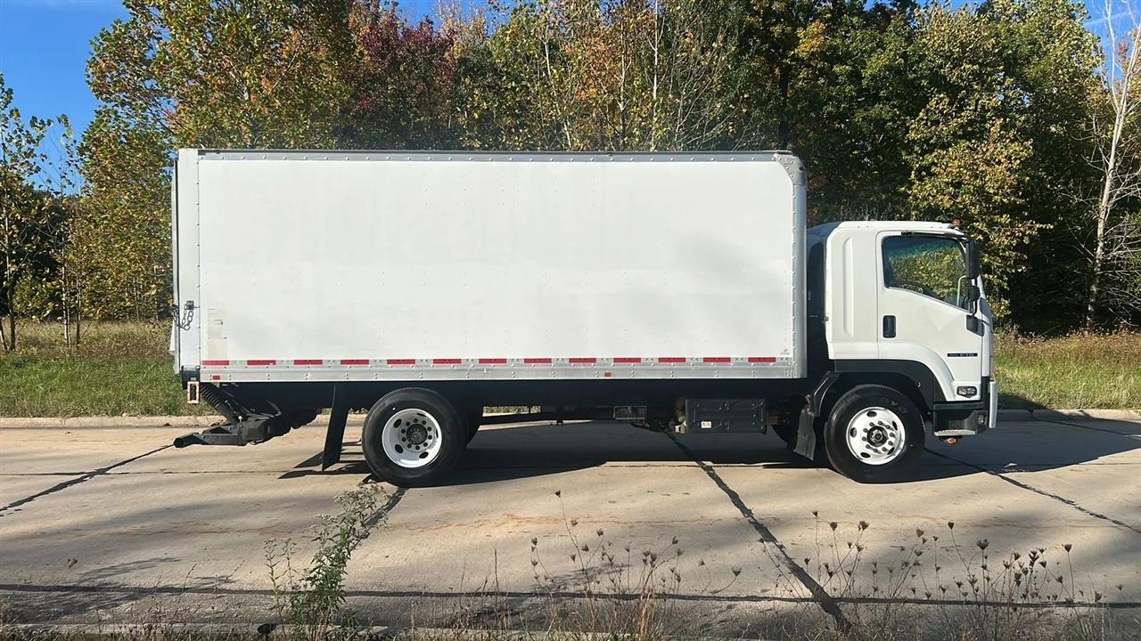 Isuzu Trucks FTR  2019