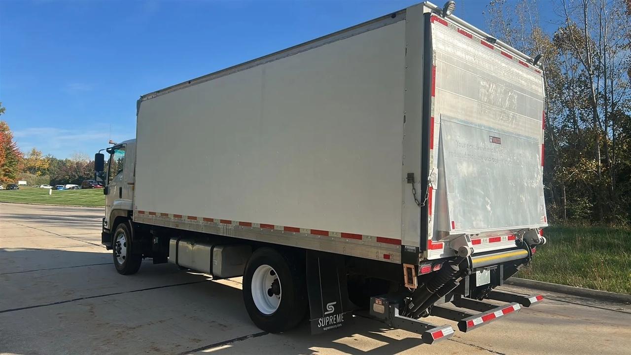 Isuzu Trucks FTR  2019