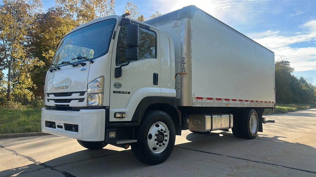 Isuzu Trucks FTR  2019