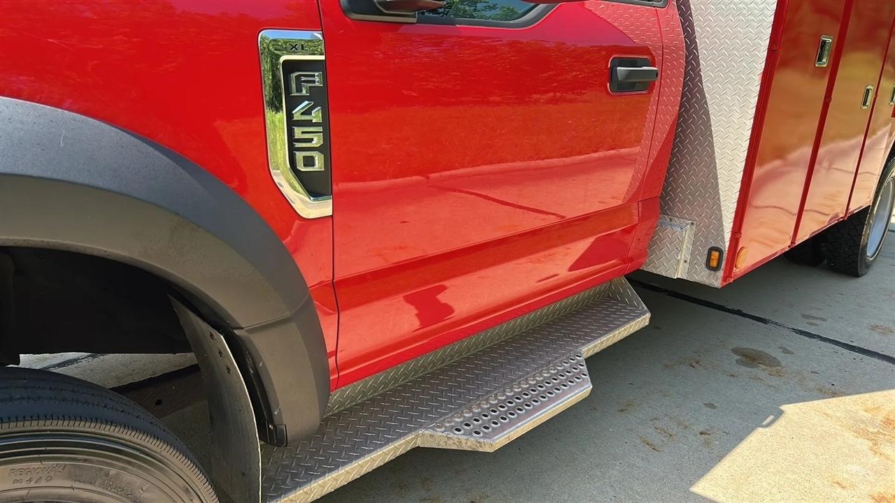 Ford F-450 SD Regular Cab DRW 2WD 2017