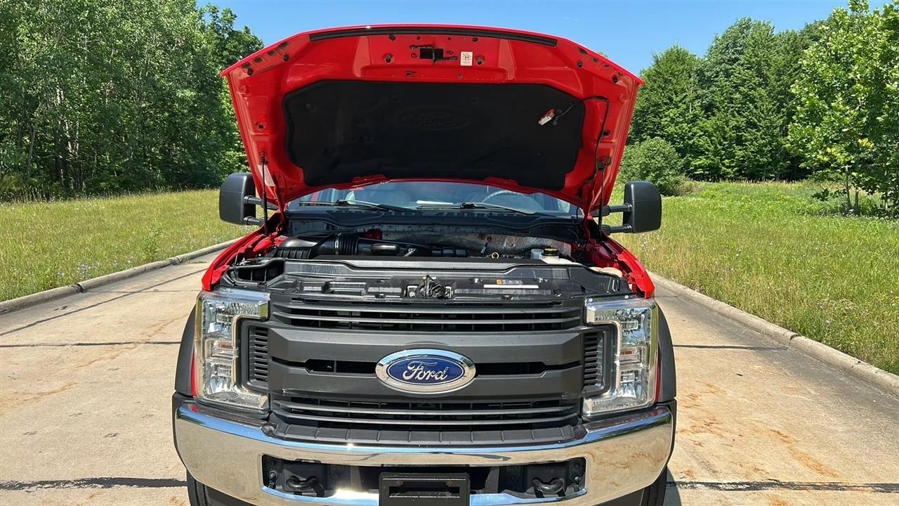 Ford F-450 SD Regular Cab DRW 2WD 2017