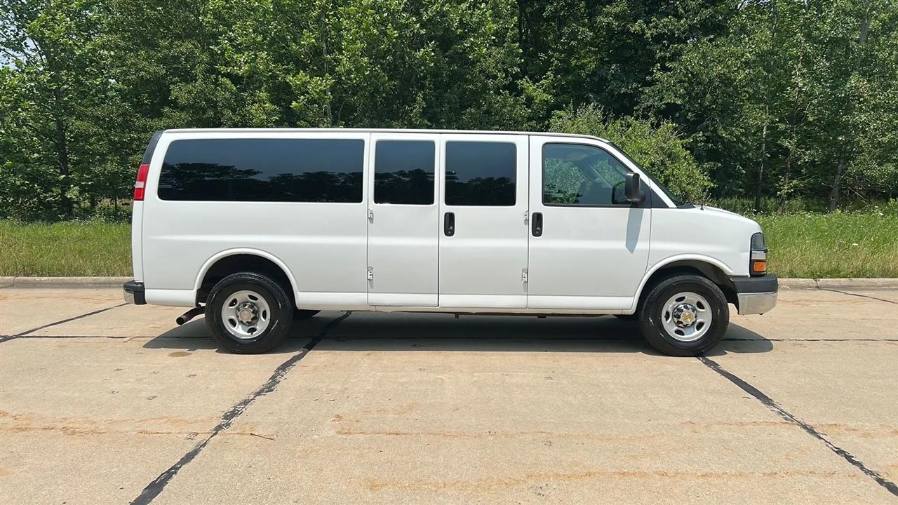 Chevrolet Express LT 3500 Extended 2016