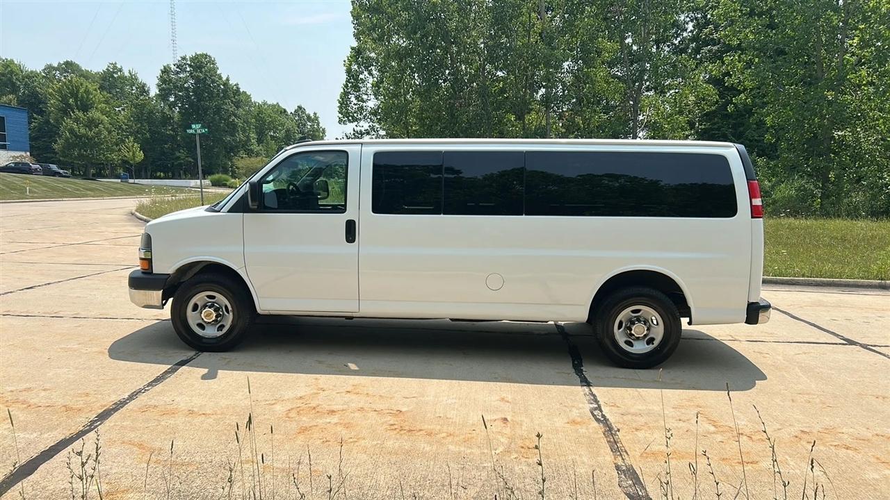 Chevrolet Express LT 3500 Extended 2016