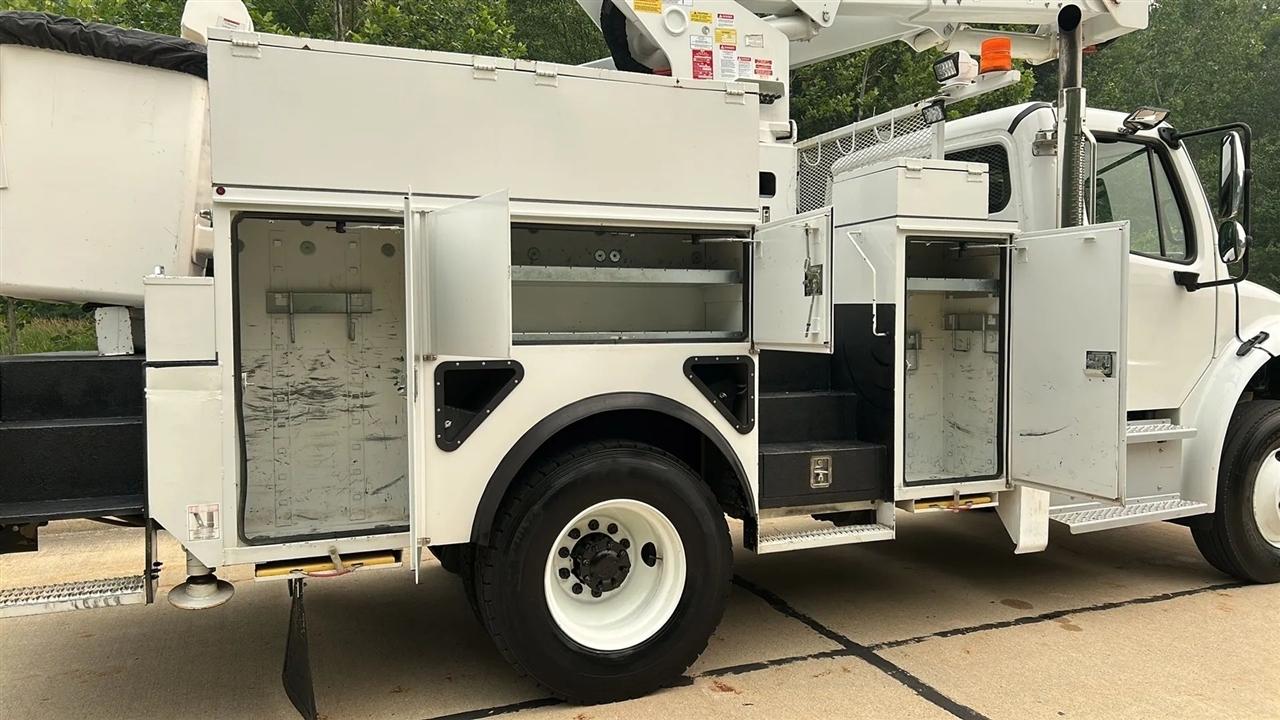 Freightliner M2 106 Medium Duty  2020