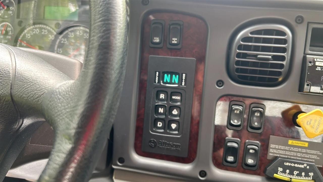 Freightliner M2 106 Medium Duty  2020
