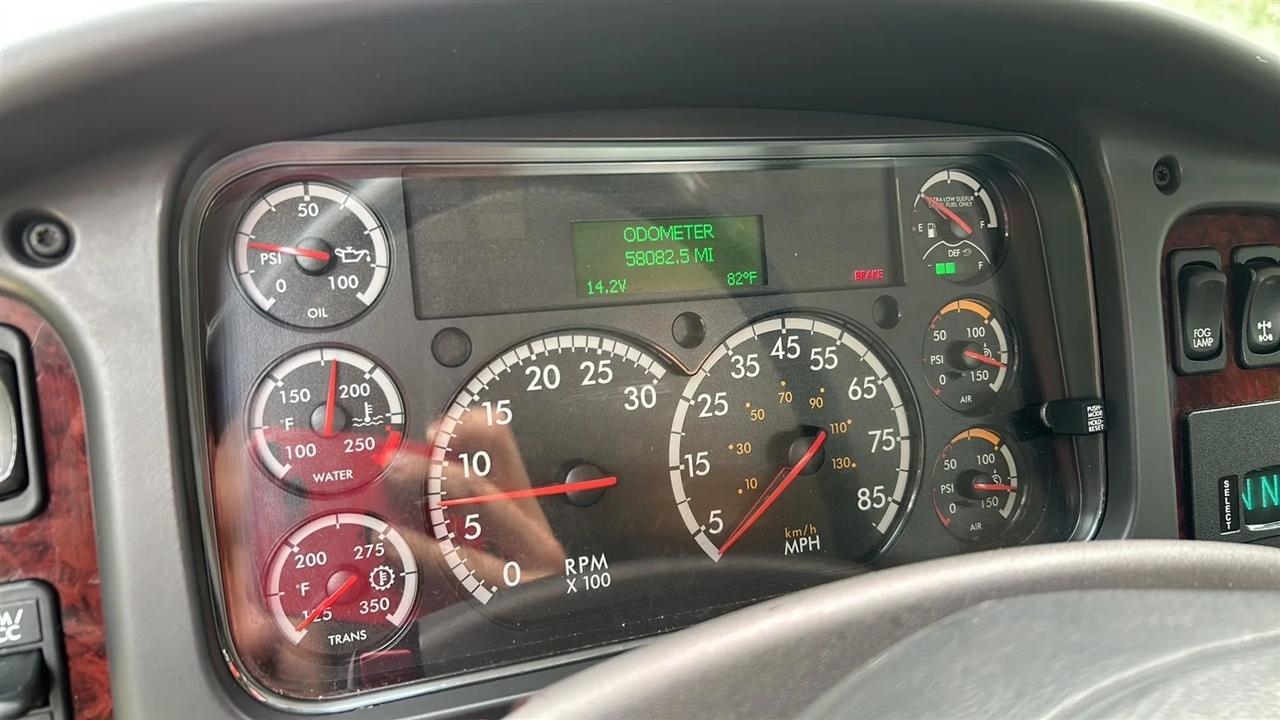 Freightliner M2 106 Medium Duty  2020