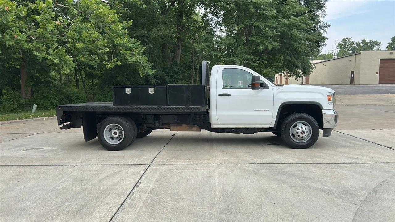 GMC Sierra 3500HD Base Long Box 4WD 2017