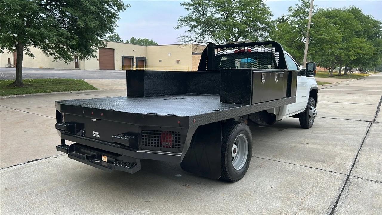 GMC Sierra 3500HD Base Long Box 4WD 2017