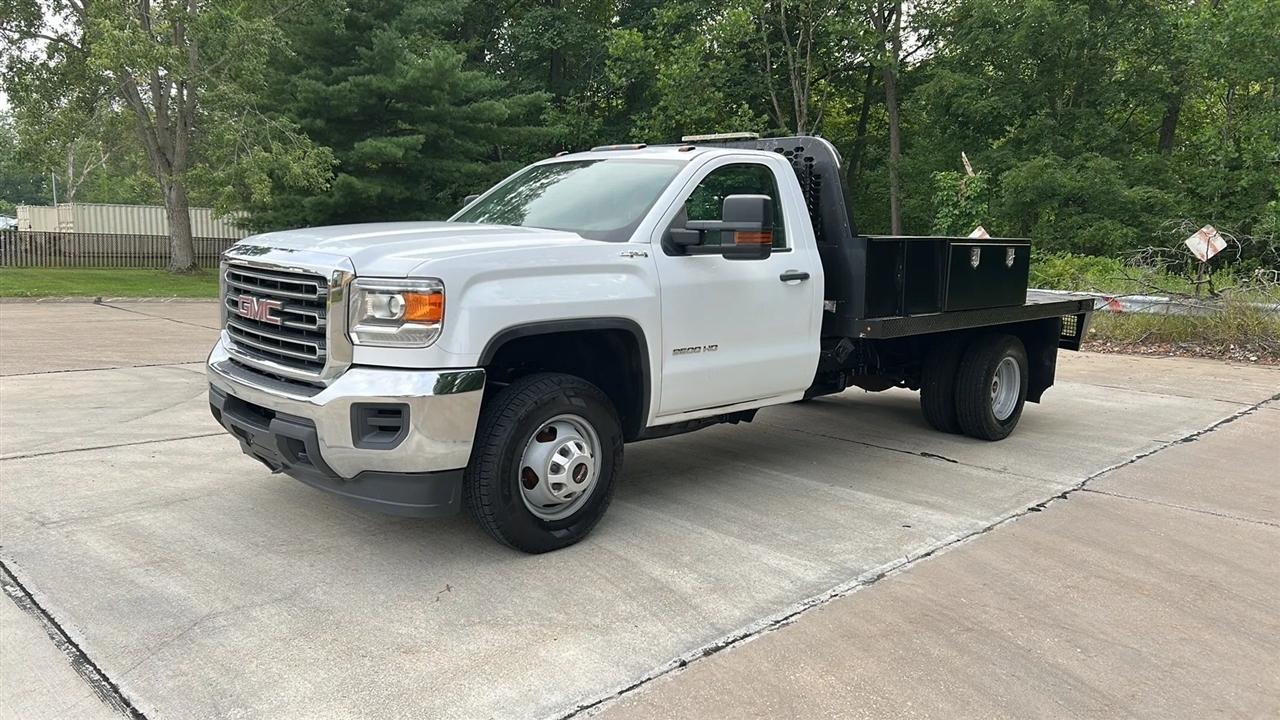 GMC Sierra 3500HD Base Long Box 4WD 2017