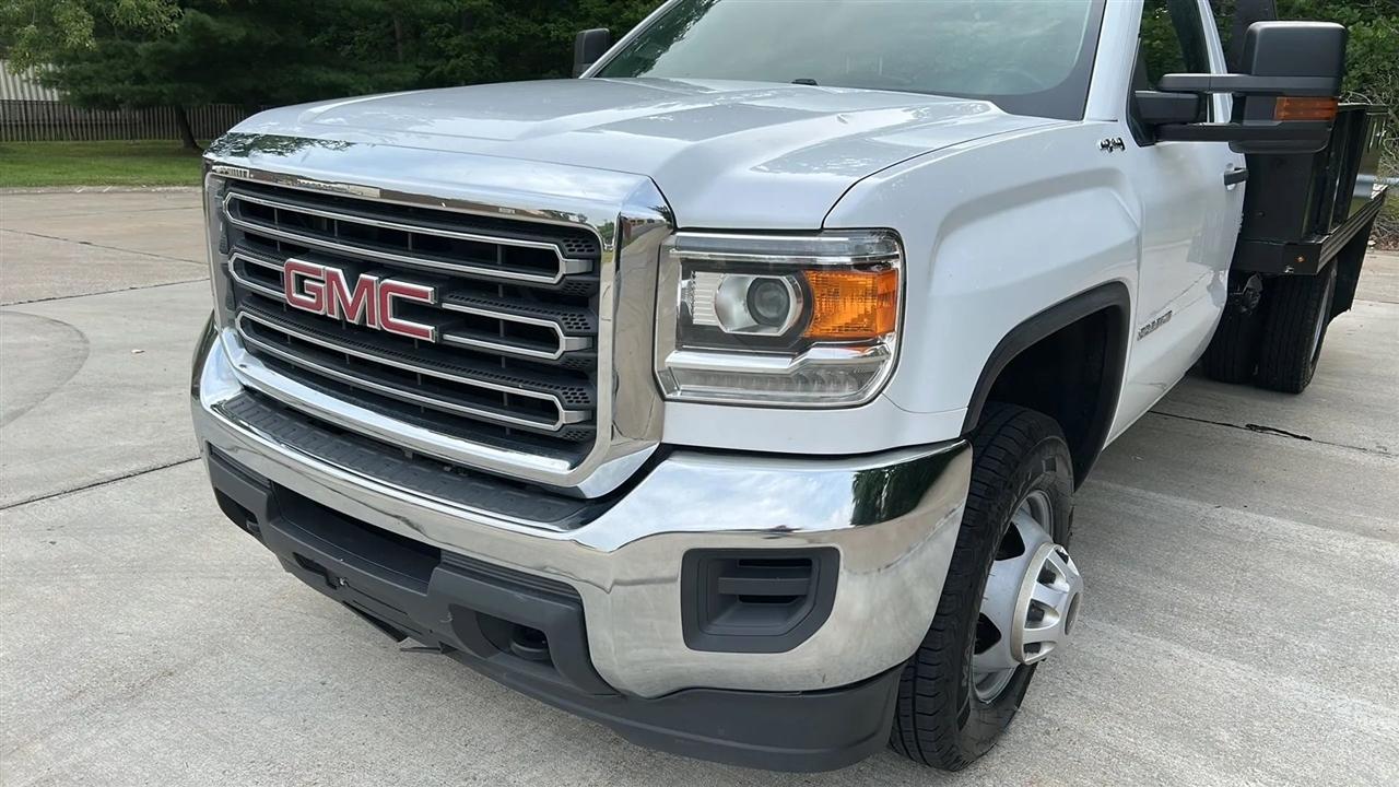 GMC Sierra 3500HD Base Long Box 4WD 2017