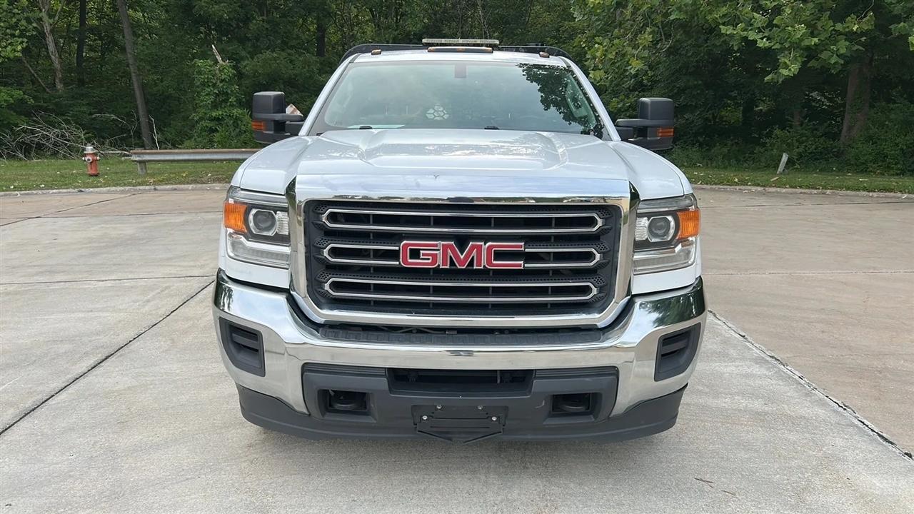 GMC Sierra 3500HD Base Long Box 4WD 2017