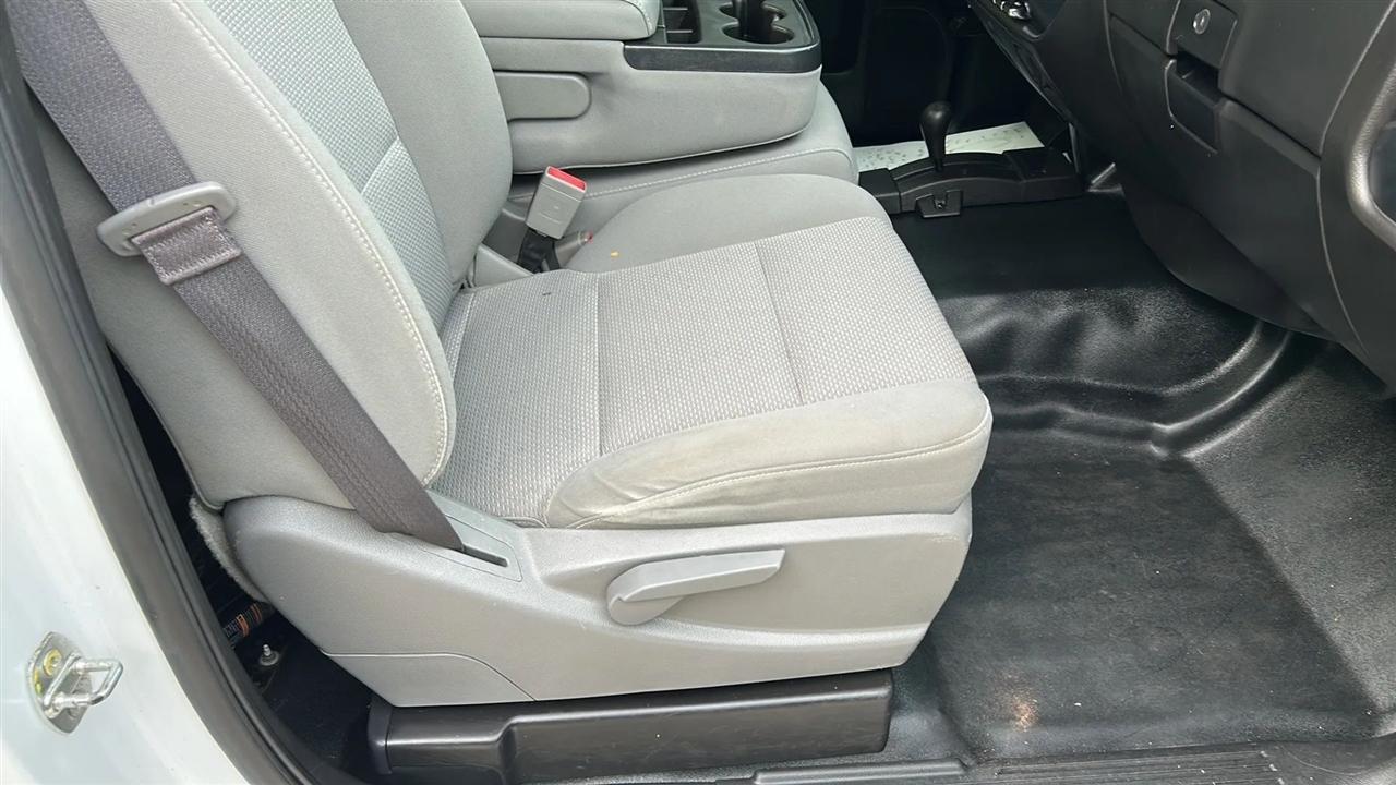 GMC Sierra 3500HD Base Long Box 4WD 2017