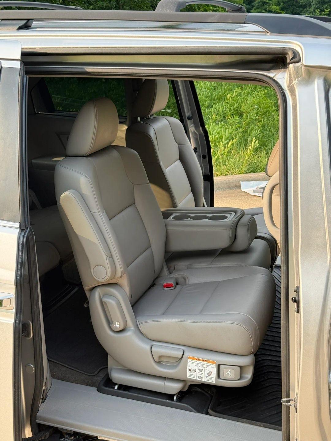 Honda Odyssey EX-L 2012