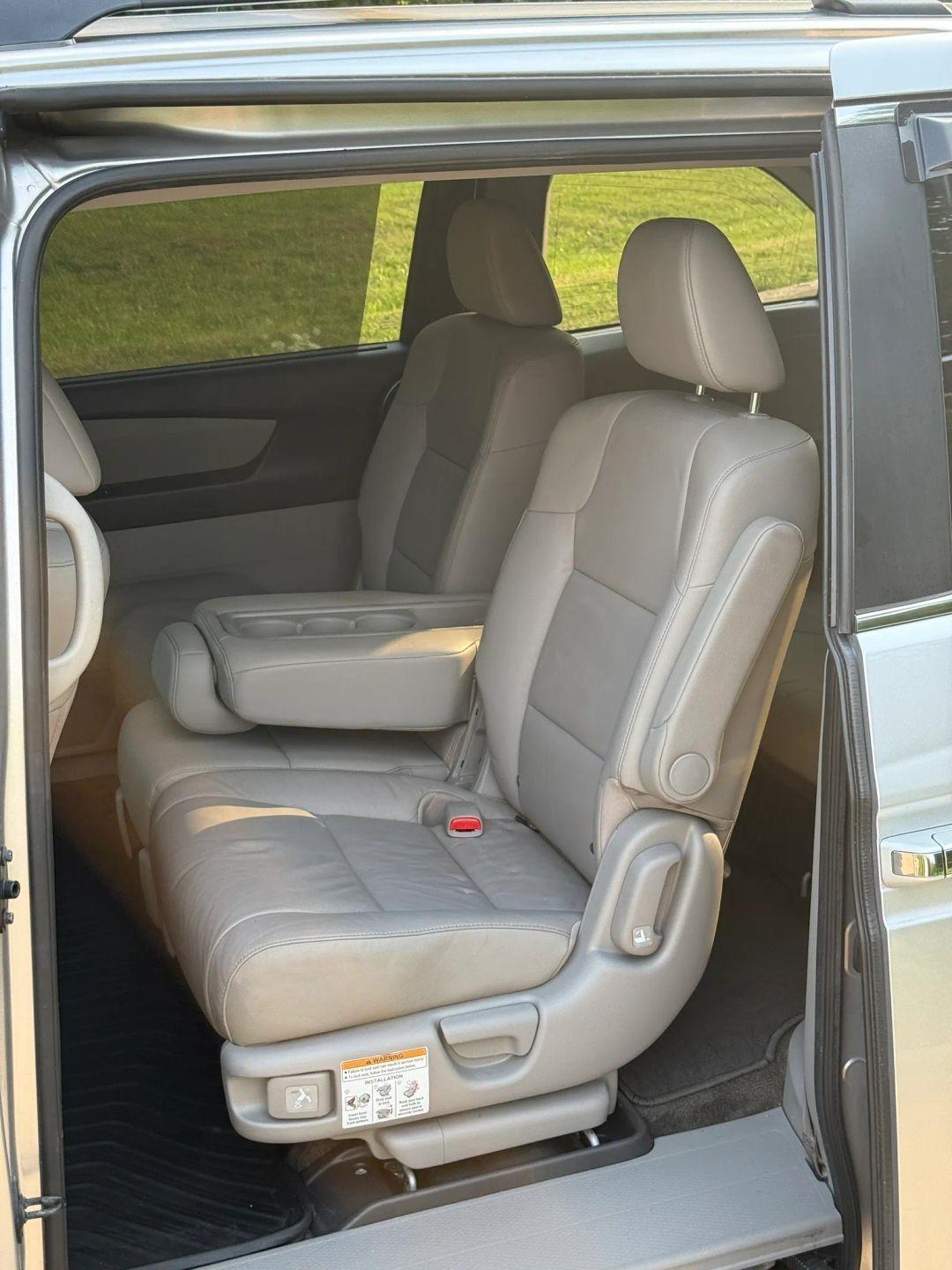 Honda Odyssey EX-L 2012