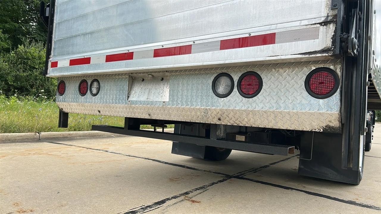 Isuzu NPR HD  2018