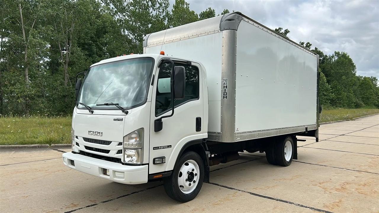 Isuzu NPR HD  2018