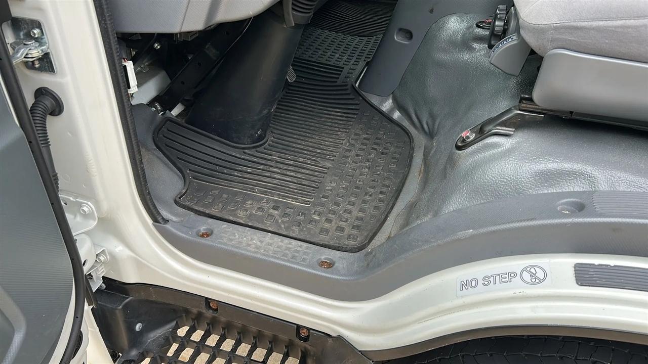 Isuzu NPR HD  2018