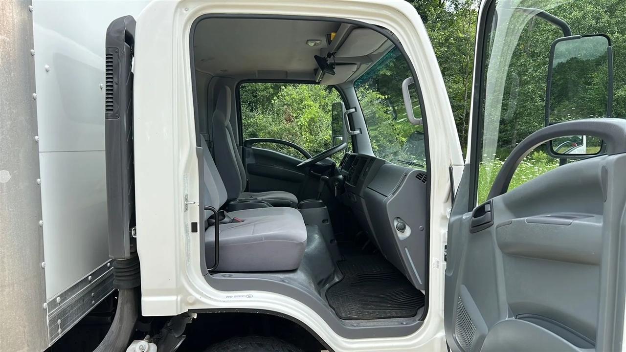 Isuzu NPR HD  2018