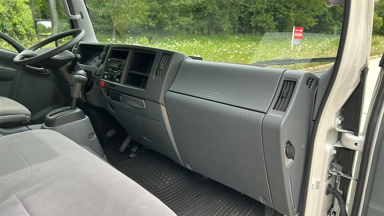 Isuzu NPR HD  2018
