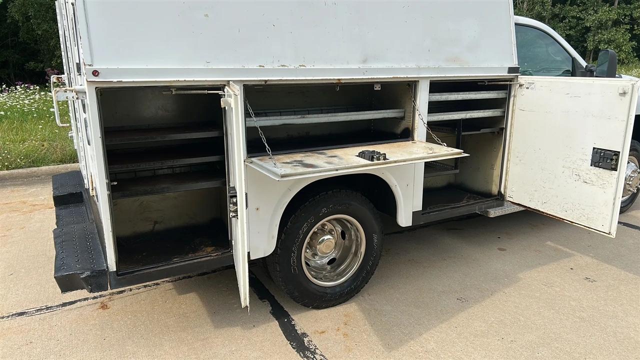 Chevrolet Silverado 3500HD Work Truck 2WD 2011