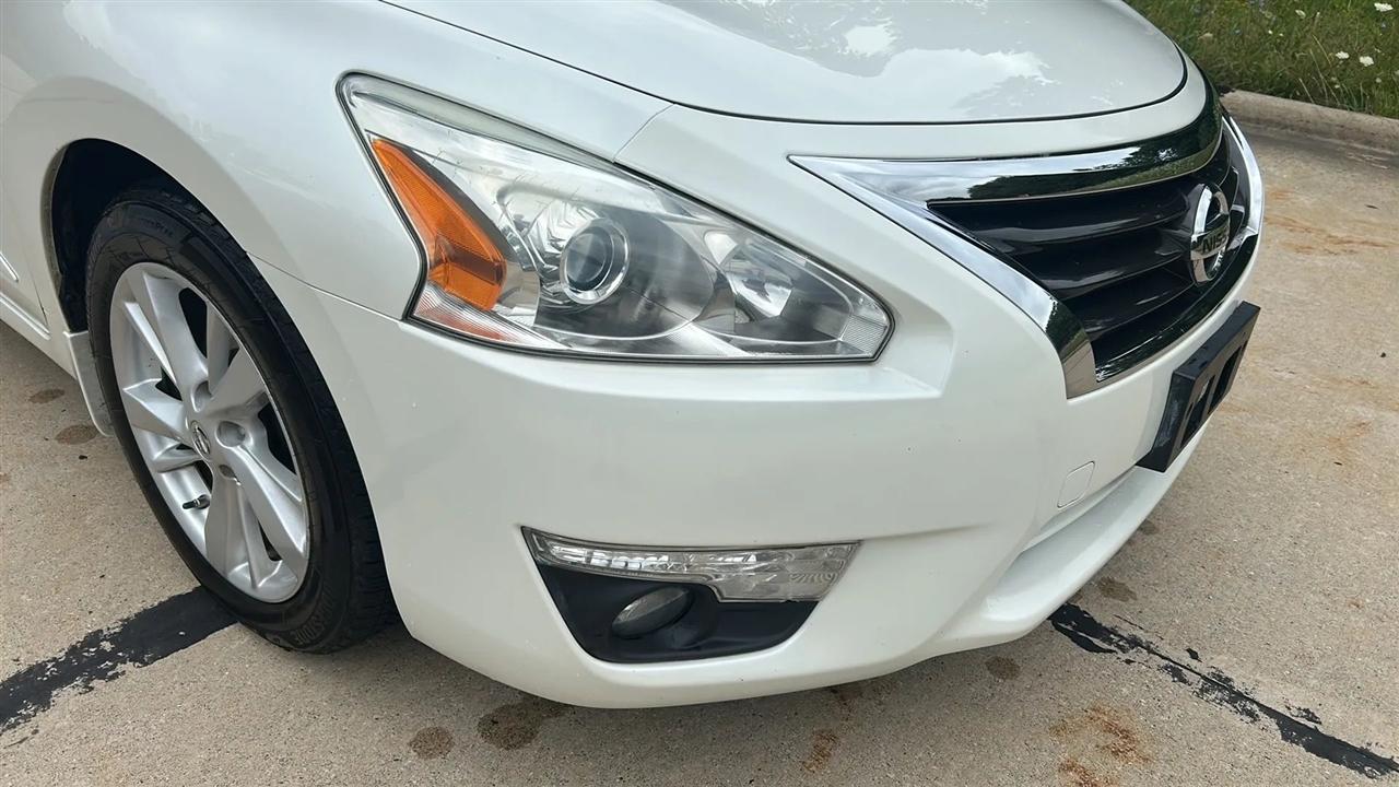 Nissan Altima 2.5 SV 2015