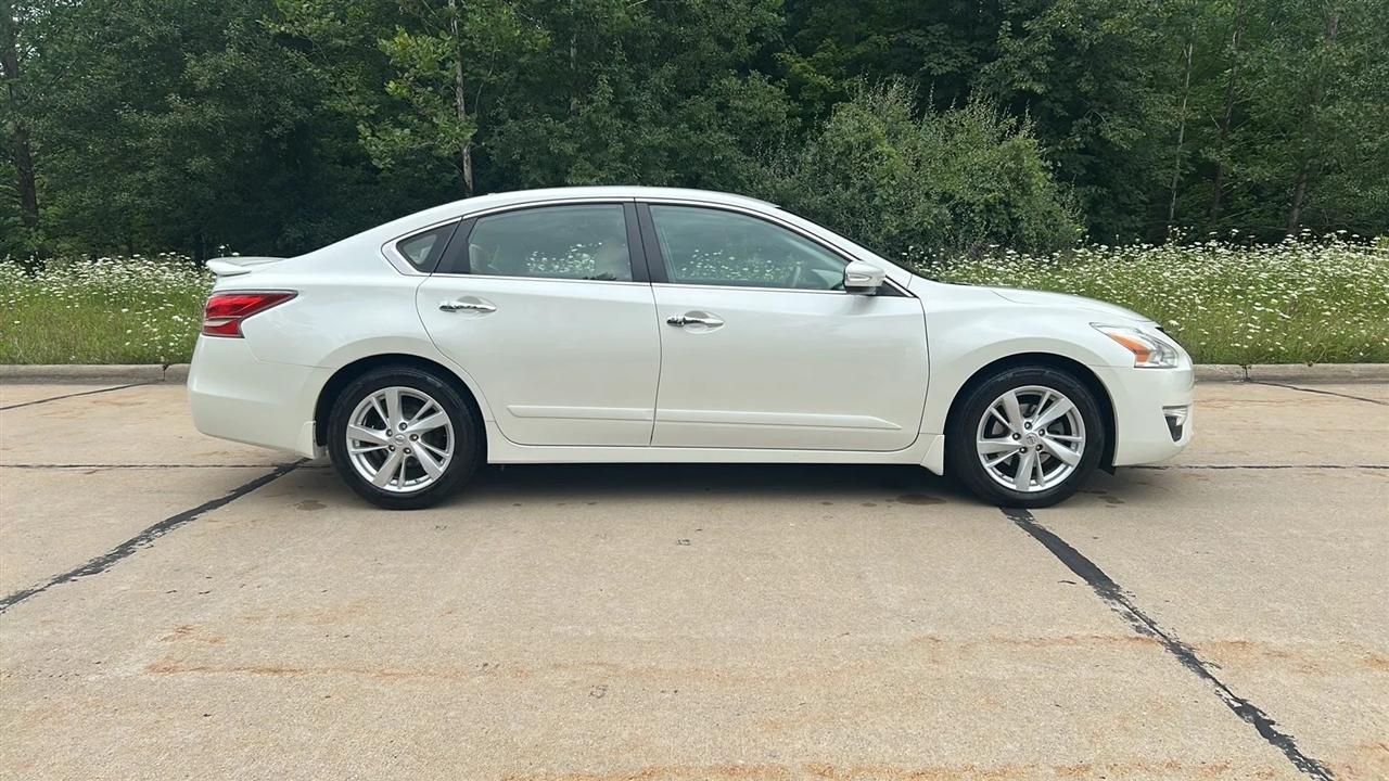 Nissan Altima 2.5 SV 2015