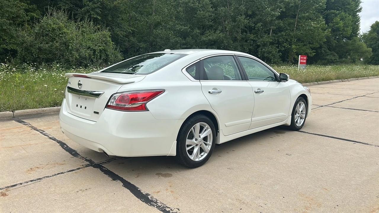 Nissan Altima 2.5 SV 2015