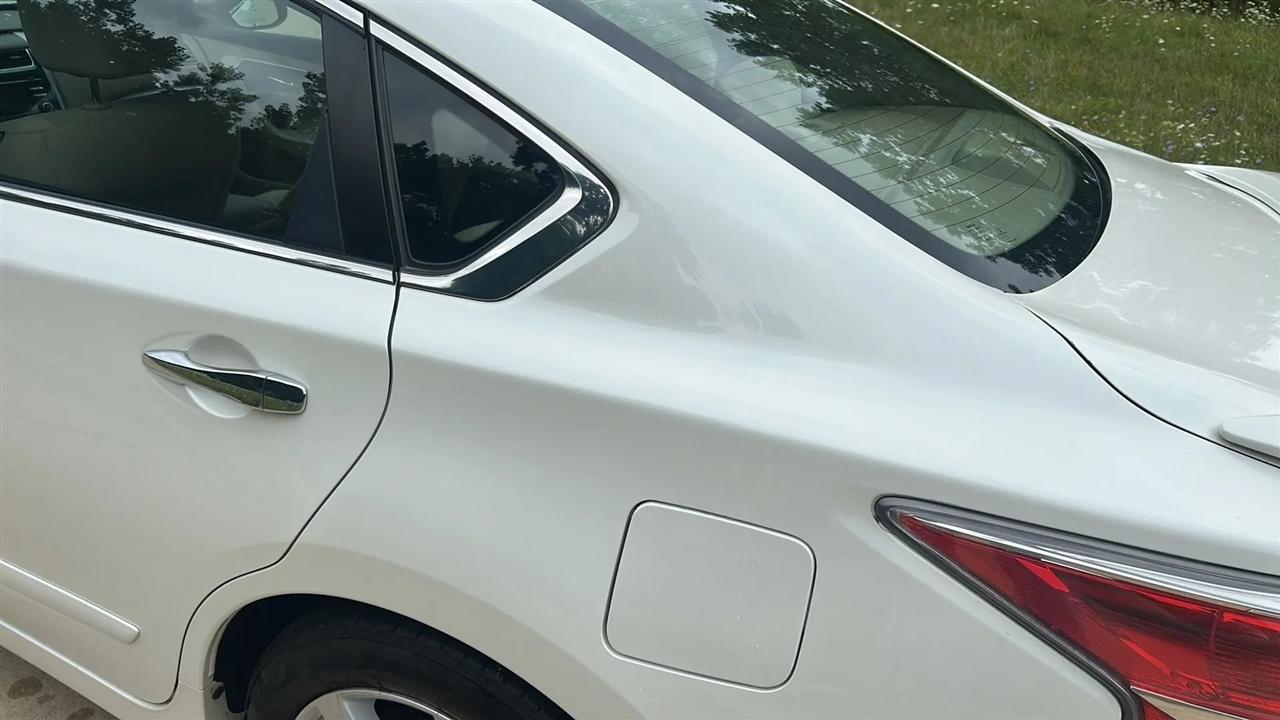 Nissan Altima 2.5 SV 2015