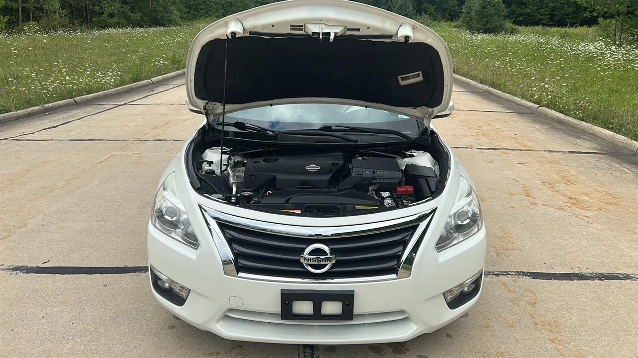 Nissan Altima 2.5 SV 2015