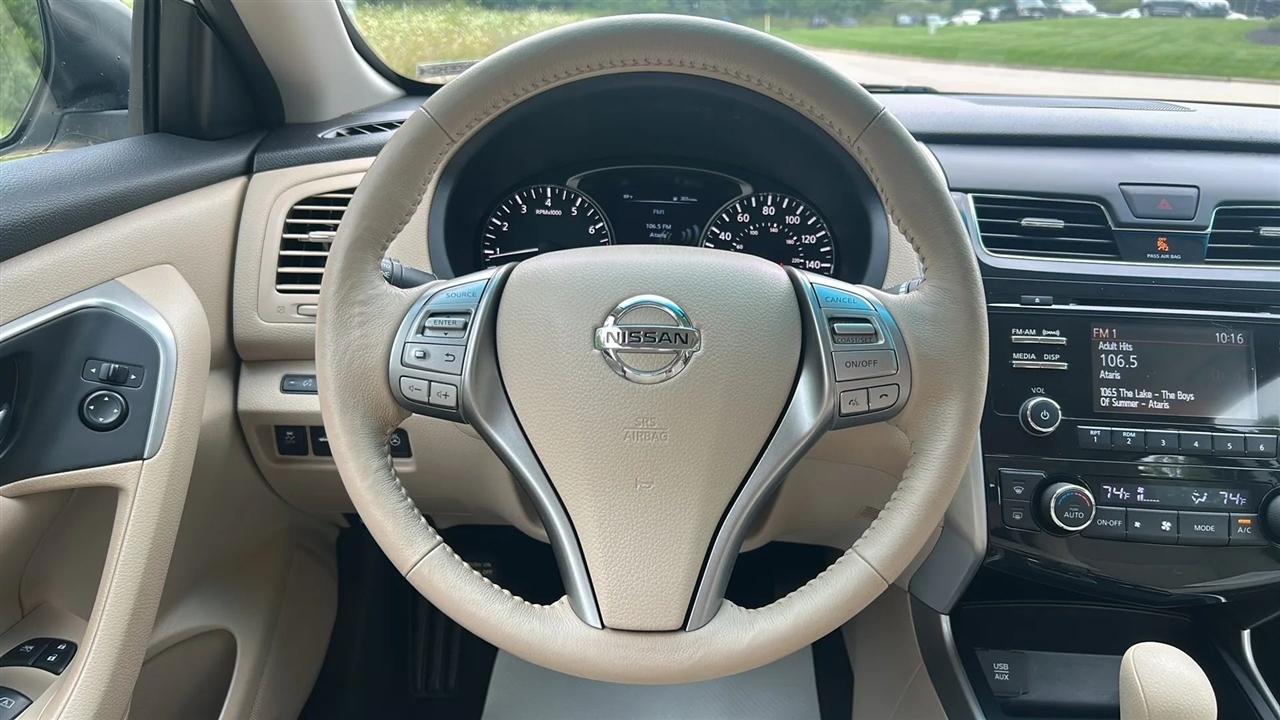 Nissan Altima 2.5 SV 2015