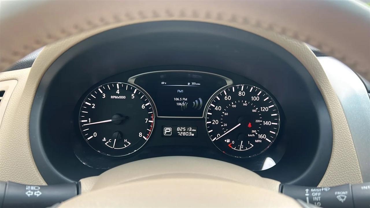 Nissan Altima 2.5 SV 2015
