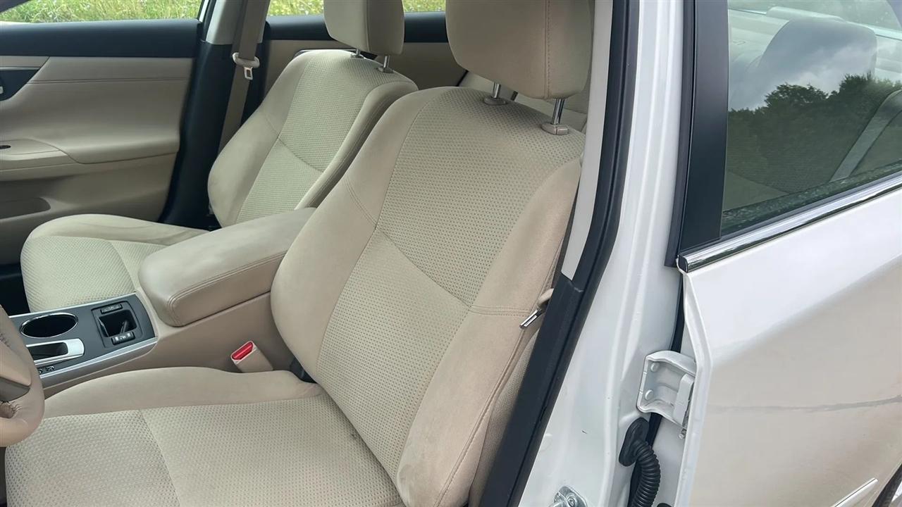 Nissan Altima 2.5 SV 2015