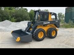 2010 John Deere 332D 