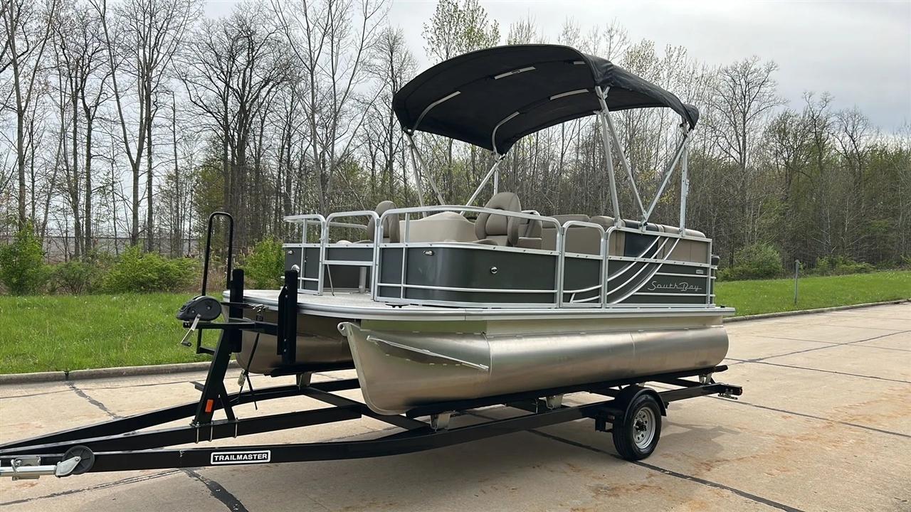 SouthBay Pontoon  2021