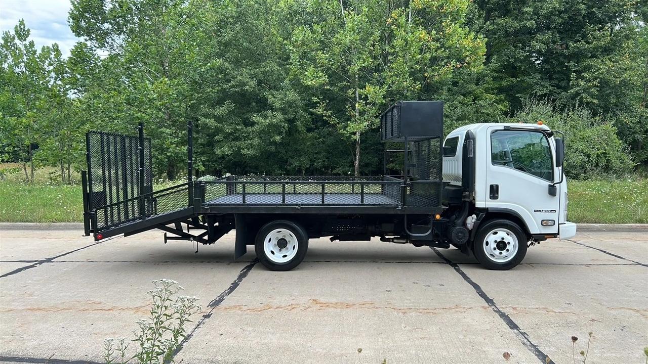 Isuzu NPR HD  2017