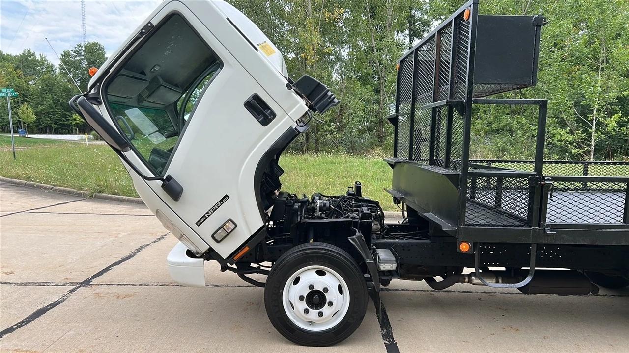 Isuzu NPR HD  2017