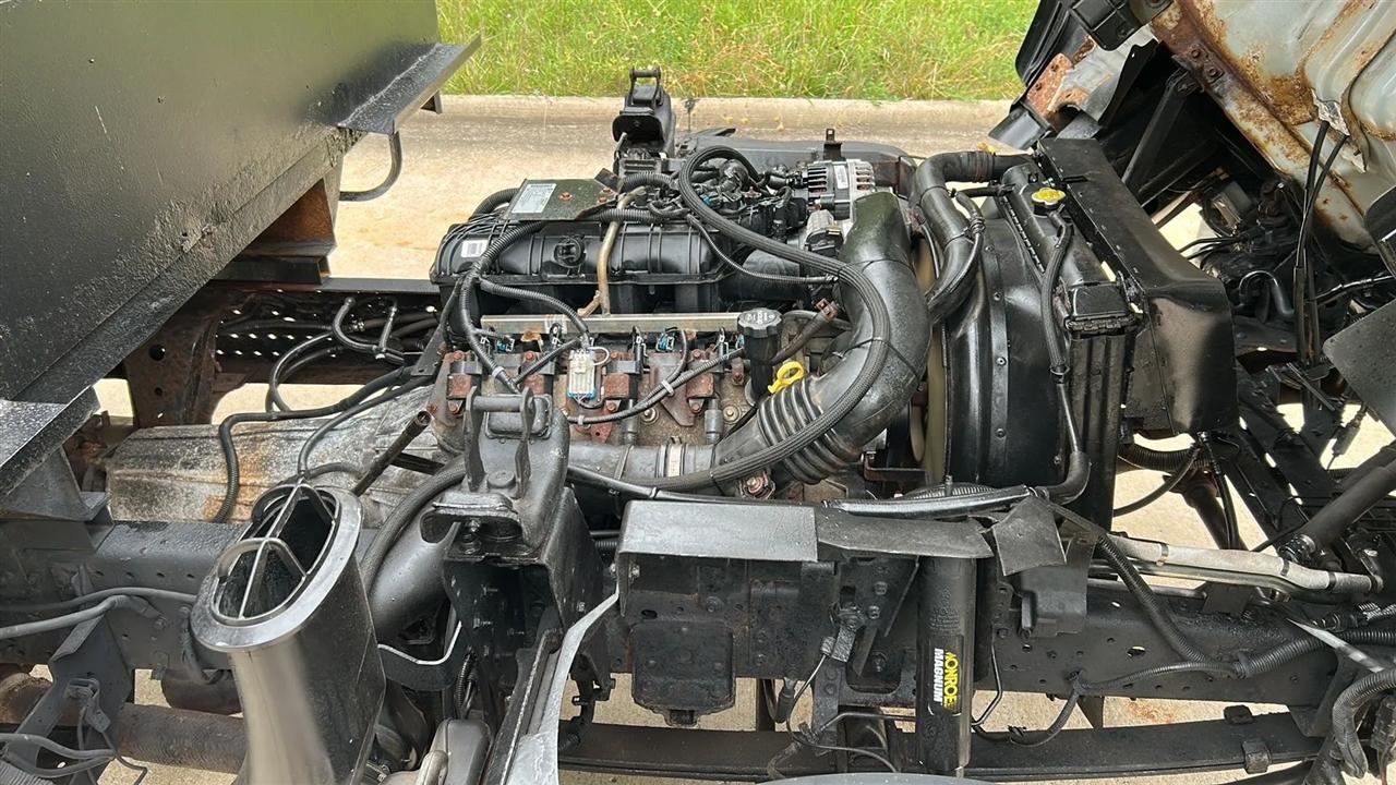 Isuzu NPR HD  2017