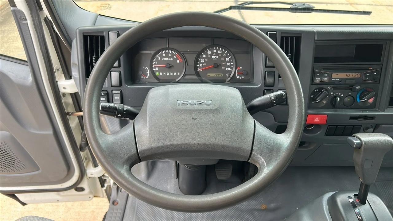 Isuzu NPR HD  2017