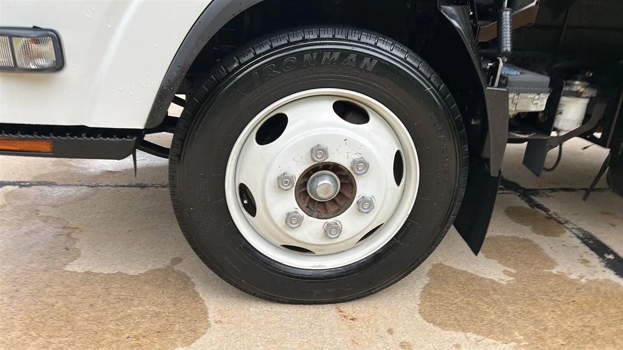 Isuzu NQR  2018