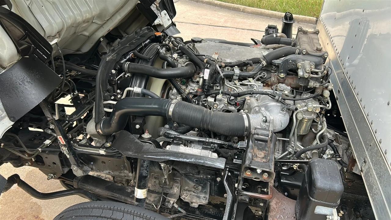 Isuzu NQR  2018