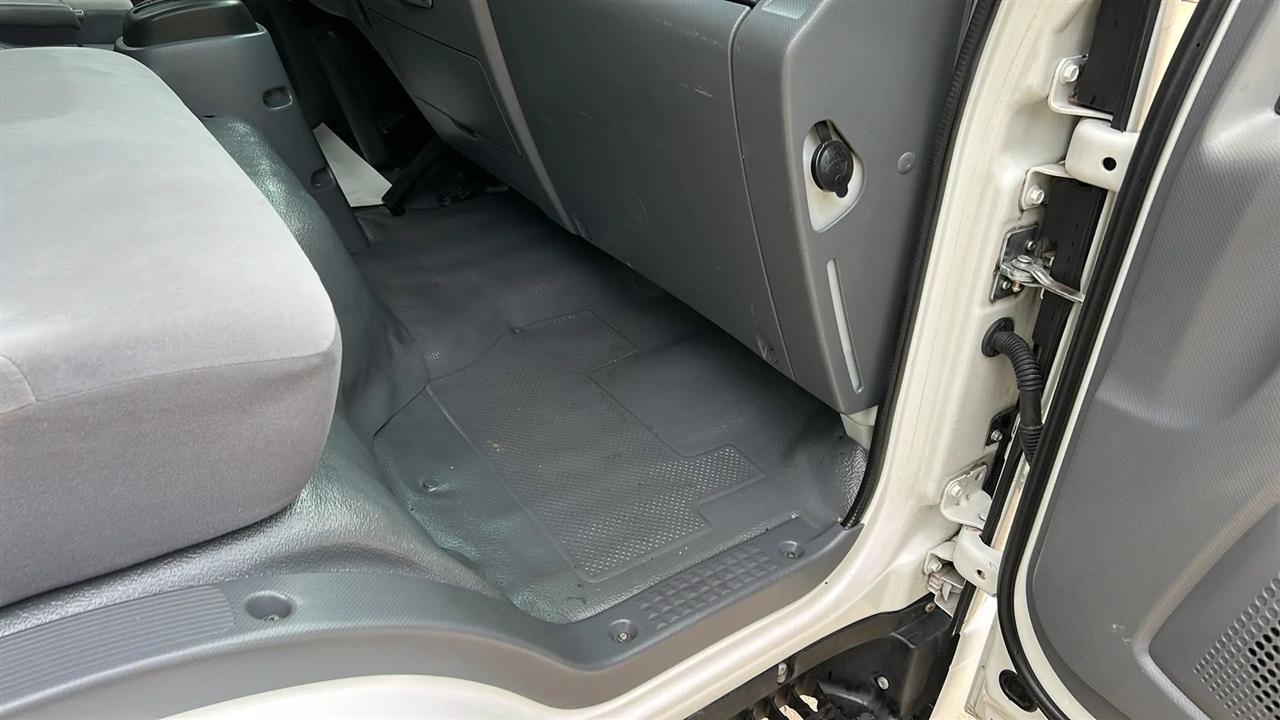 Isuzu NQR  2018