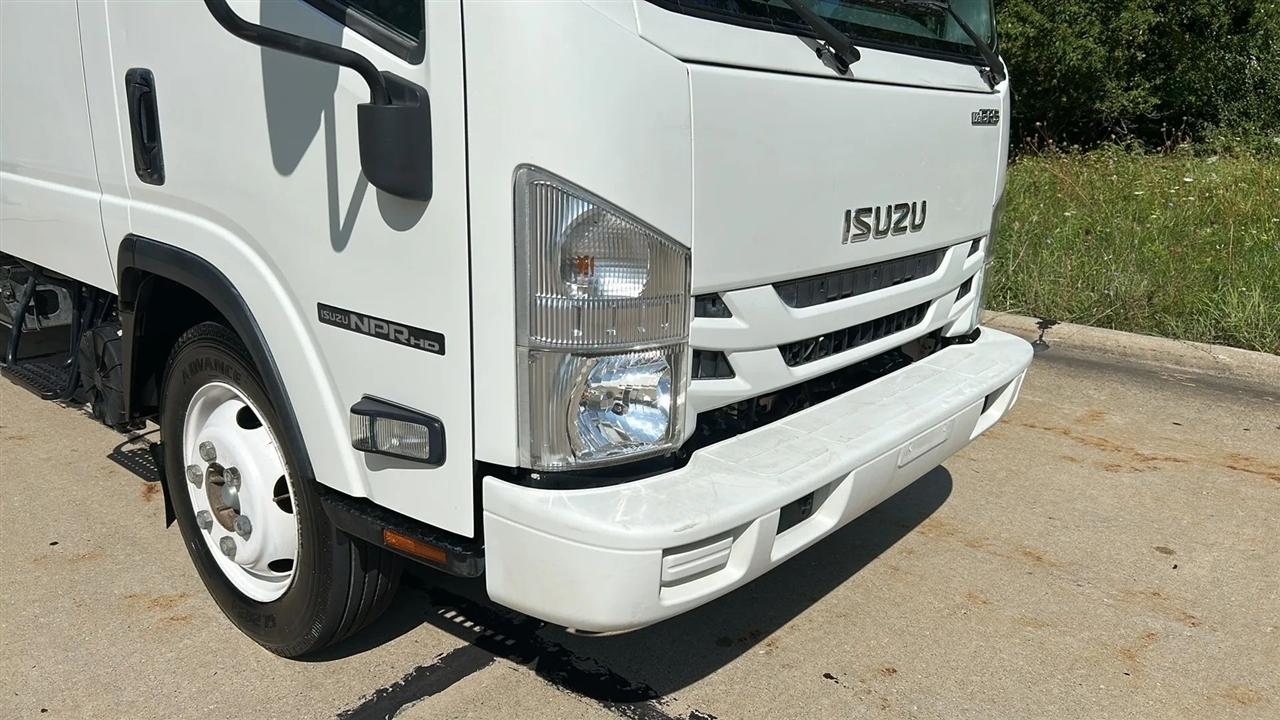Isuzu NPR HD  2018