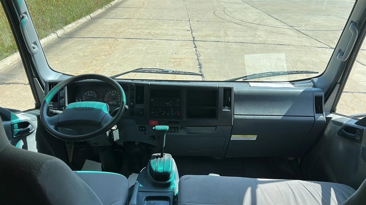 Isuzu NPR HD  2018