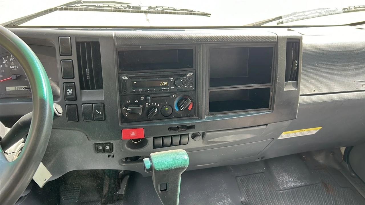 Isuzu NPR HD  2018